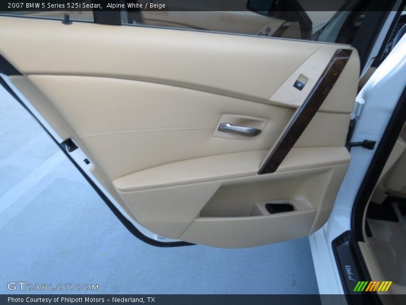 Alpine White / Beige 2007 BMW 5 Series 525i Sedan