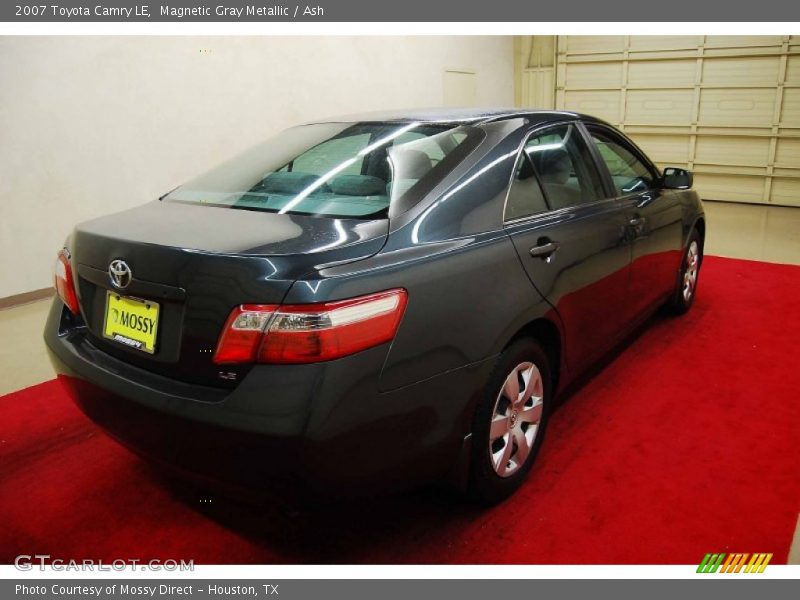 Magnetic Gray Metallic / Ash 2007 Toyota Camry LE