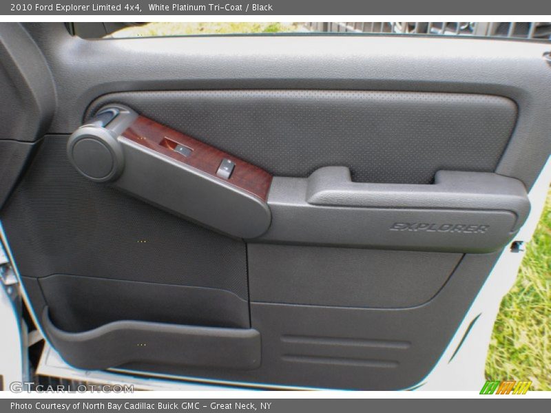 Door Panel of 2010 Explorer Limited 4x4
