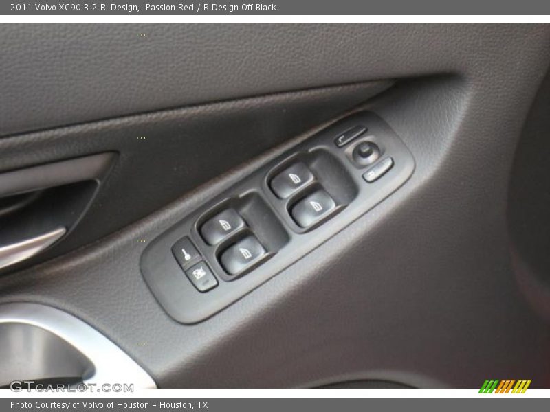 Controls of 2011 XC90 3.2 R-Design