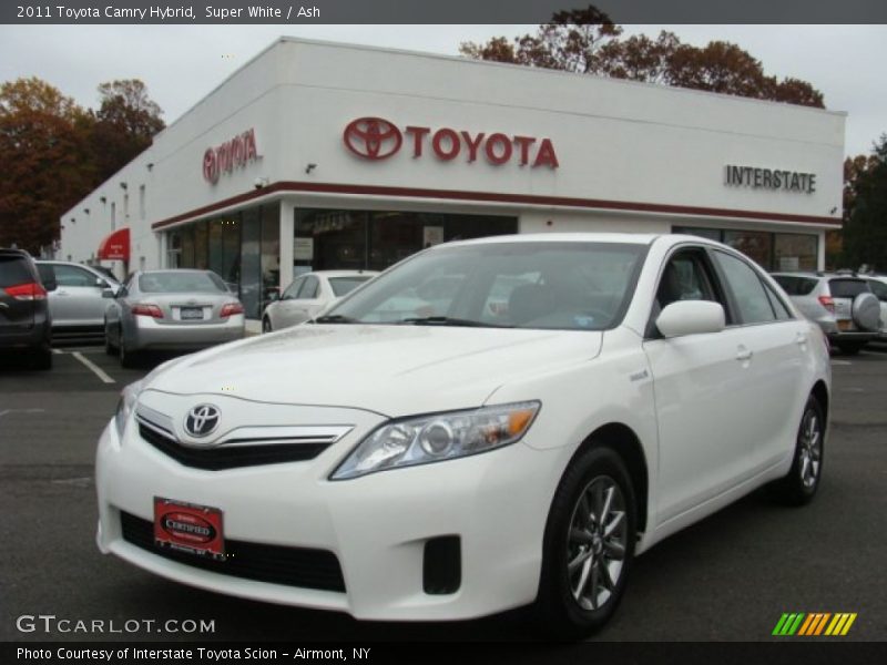 Super White / Ash 2011 Toyota Camry Hybrid