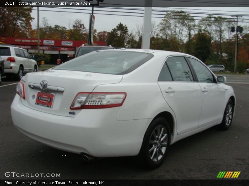 Super White / Ash 2011 Toyota Camry Hybrid