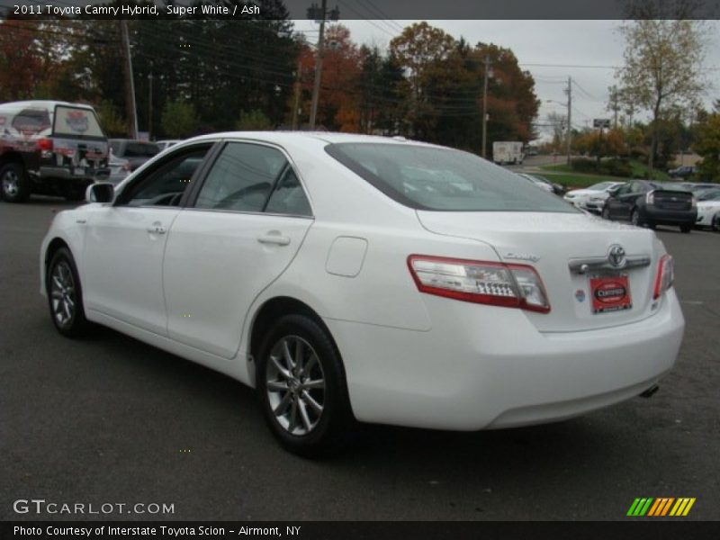 Super White / Ash 2011 Toyota Camry Hybrid