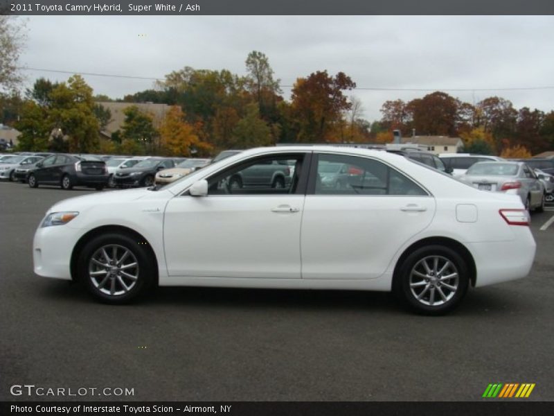 Super White / Ash 2011 Toyota Camry Hybrid