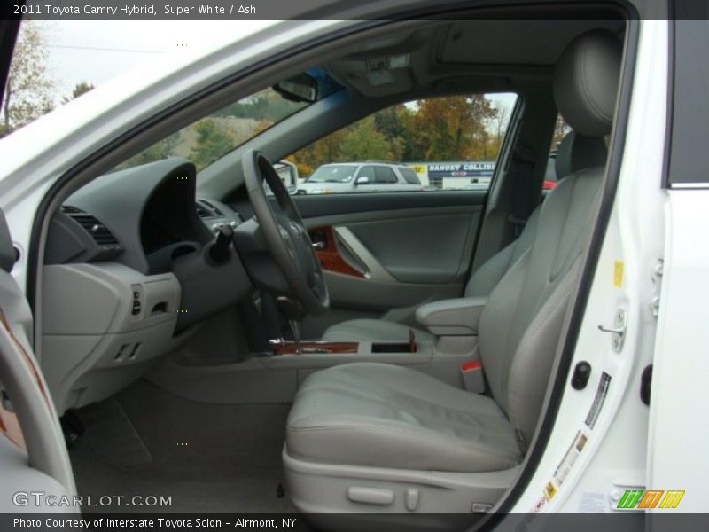 Super White / Ash 2011 Toyota Camry Hybrid