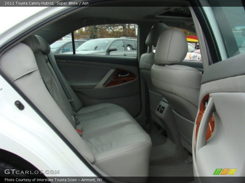 Super White / Ash 2011 Toyota Camry Hybrid