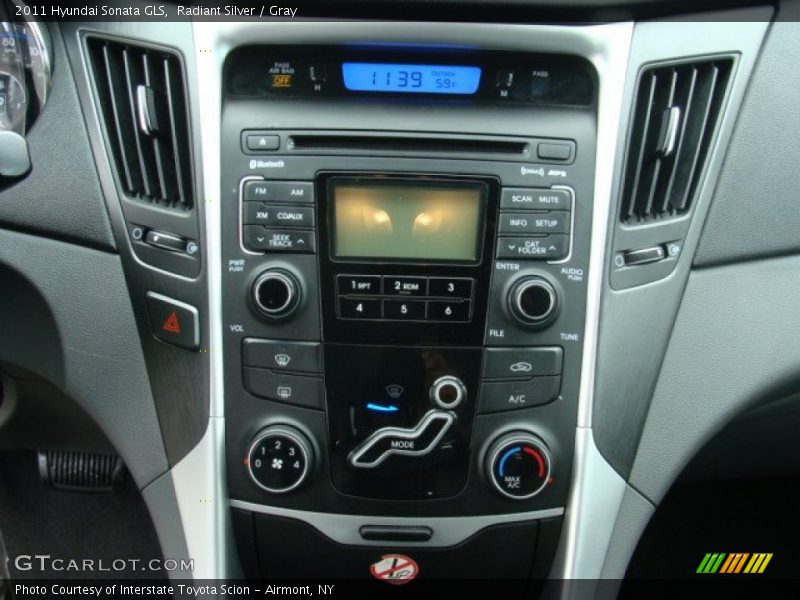 Radiant Silver / Gray 2011 Hyundai Sonata GLS