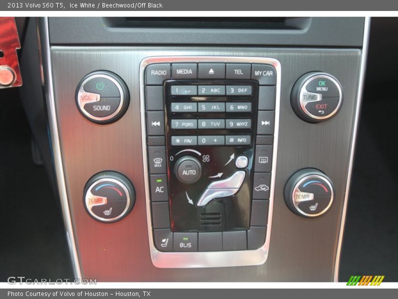 Ice White / Beechwood/Off Black 2013 Volvo S60 T5