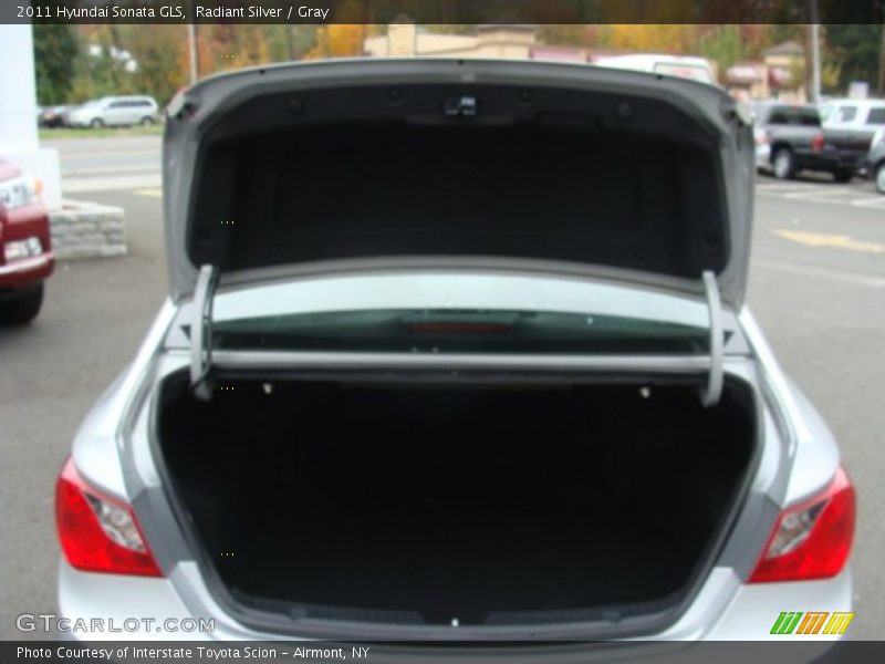 Radiant Silver / Gray 2011 Hyundai Sonata GLS
