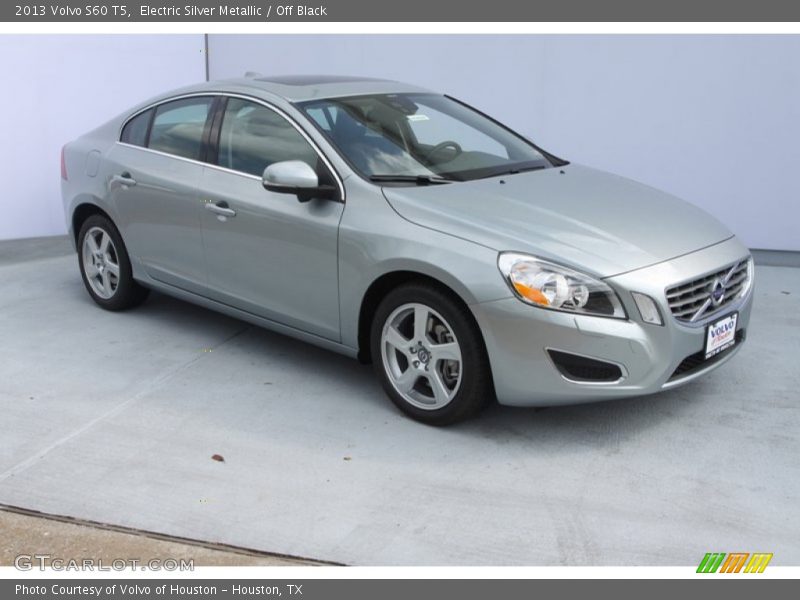 Electric Silver Metallic / Off Black 2013 Volvo S60 T5