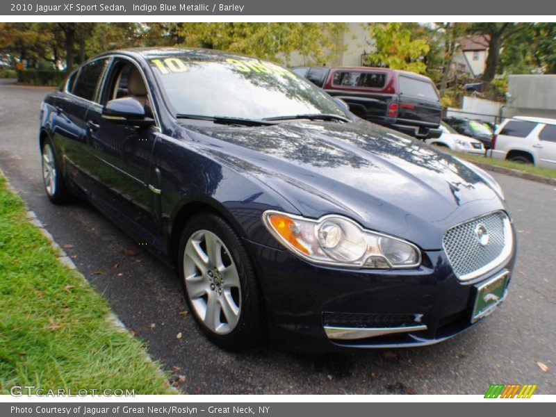 Front 3/4 View of 2010 XF Sport Sedan