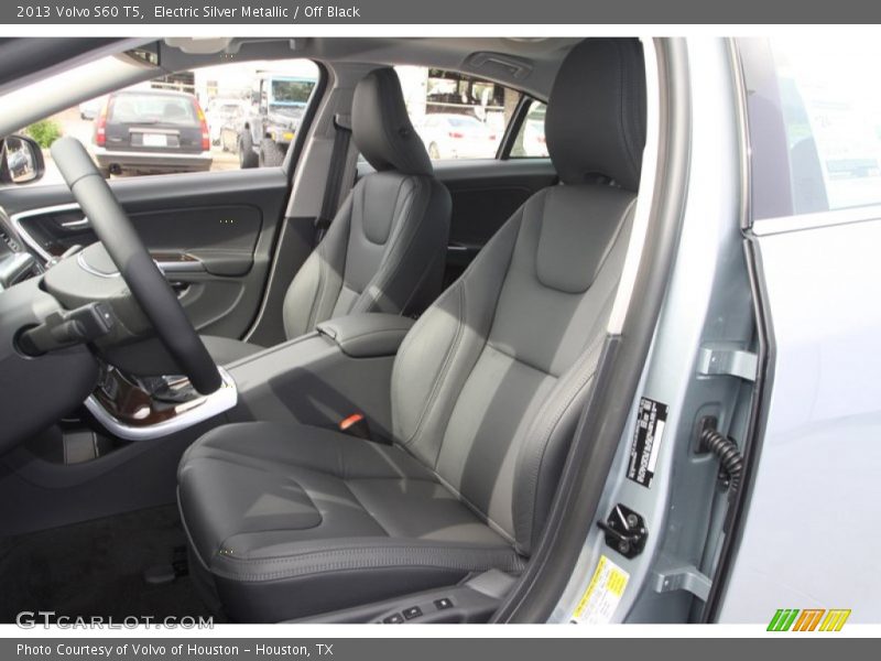 Electric Silver Metallic / Off Black 2013 Volvo S60 T5