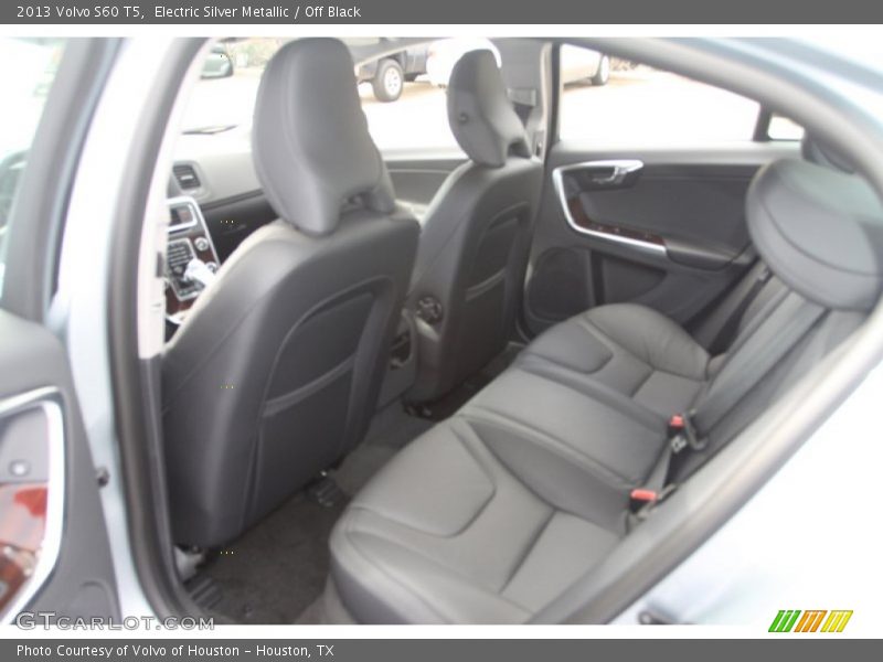 Electric Silver Metallic / Off Black 2013 Volvo S60 T5