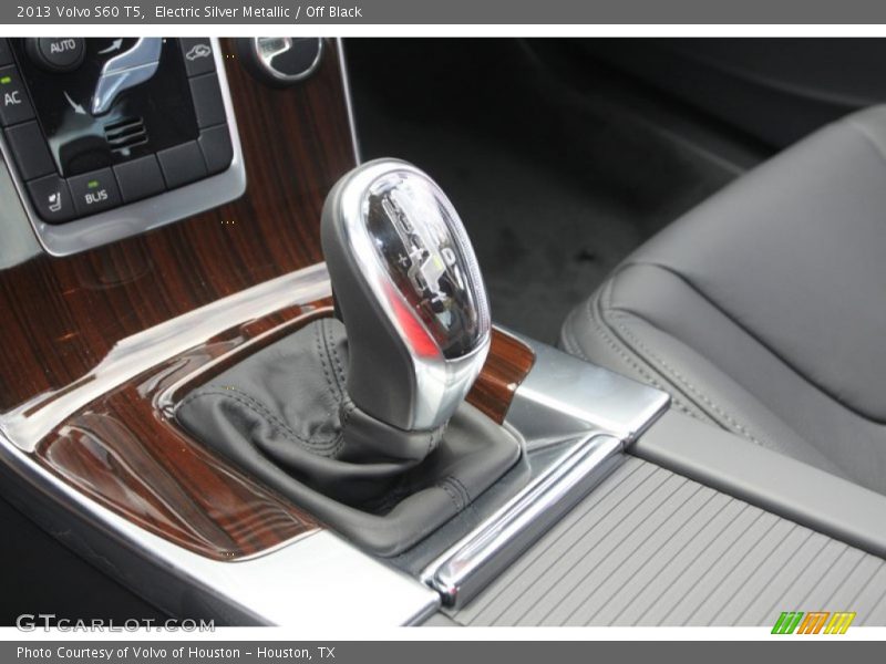 Electric Silver Metallic / Off Black 2013 Volvo S60 T5