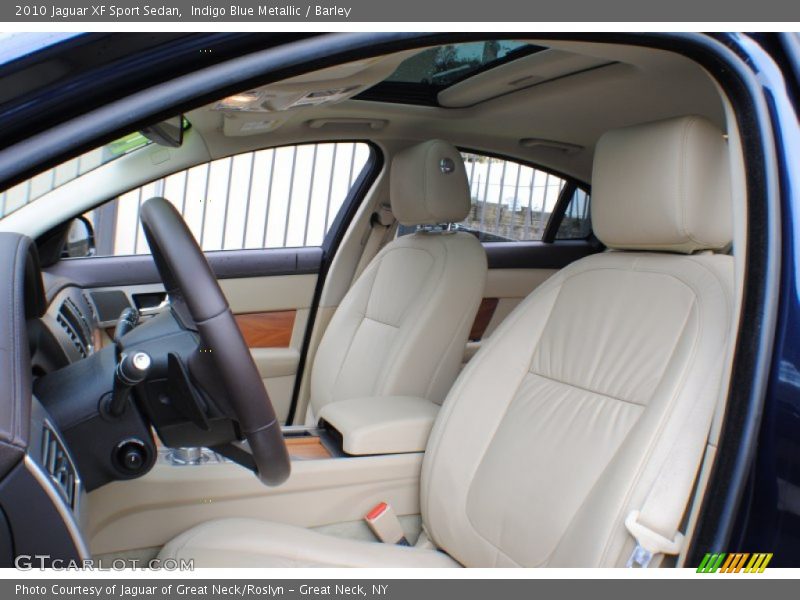  2010 XF Sport Sedan Barley Interior