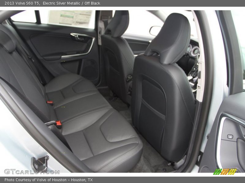 Electric Silver Metallic / Off Black 2013 Volvo S60 T5