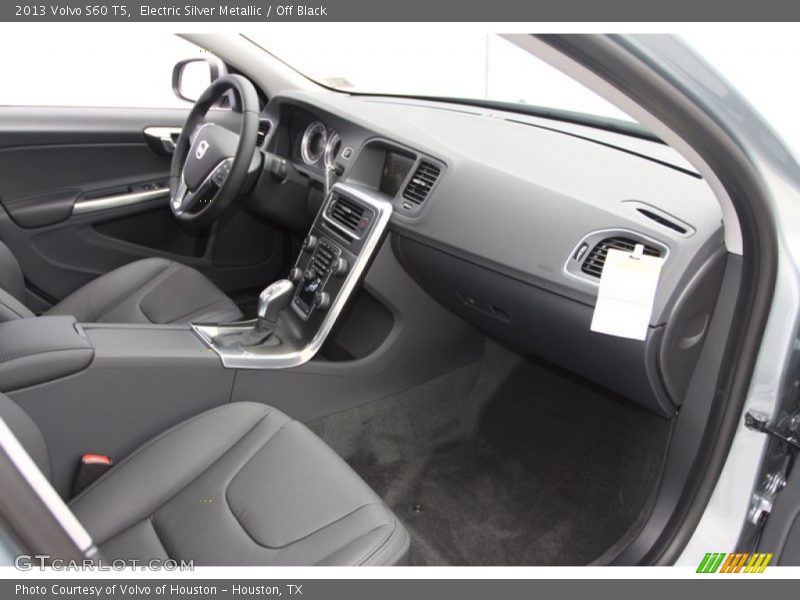 Electric Silver Metallic / Off Black 2013 Volvo S60 T5