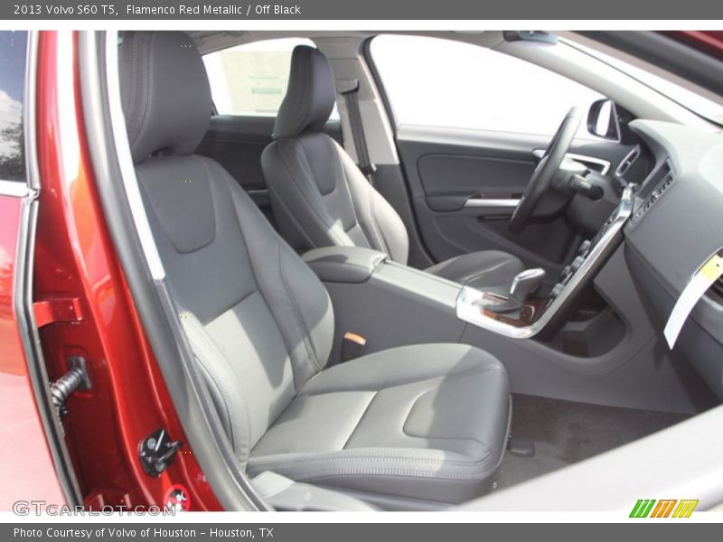 Front Seat of 2013 S60 T5