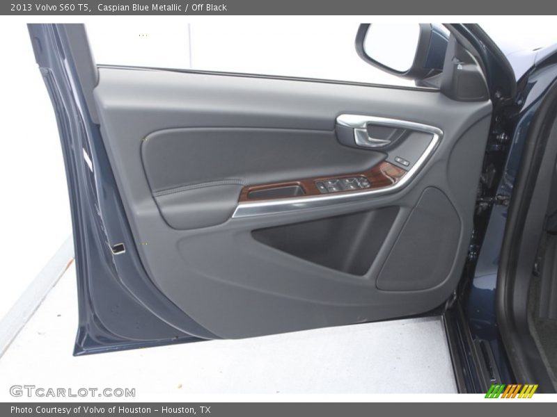 Caspian Blue Metallic / Off Black 2013 Volvo S60 T5