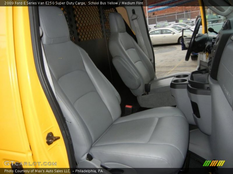 School Bus Yellow / Medium Flint 2009 Ford E Series Van E250 Super Duty Cargo