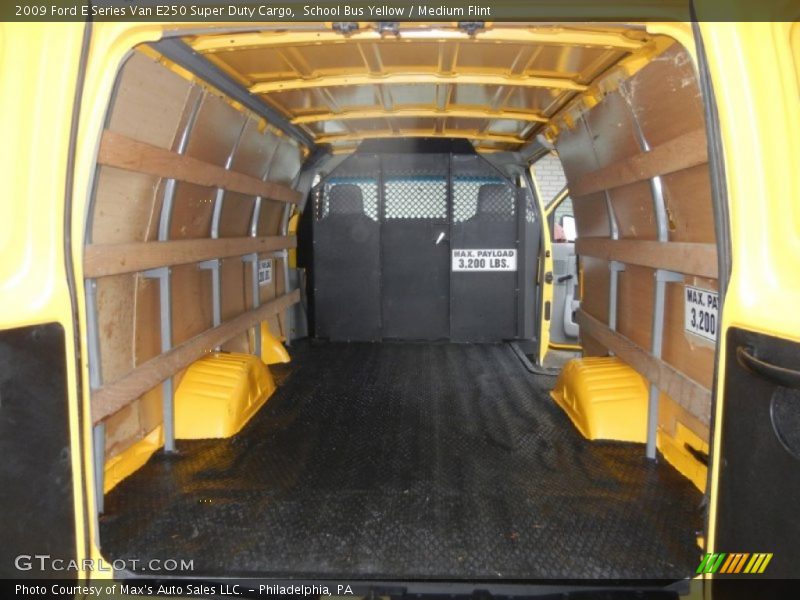 School Bus Yellow / Medium Flint 2009 Ford E Series Van E250 Super Duty Cargo