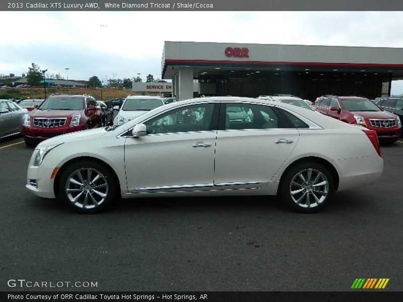 White Diamond Tricoat / Shale/Cocoa 2013 Cadillac XTS Luxury AWD