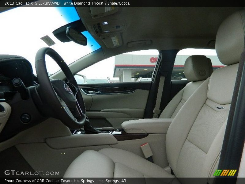 White Diamond Tricoat / Shale/Cocoa 2013 Cadillac XTS Luxury AWD