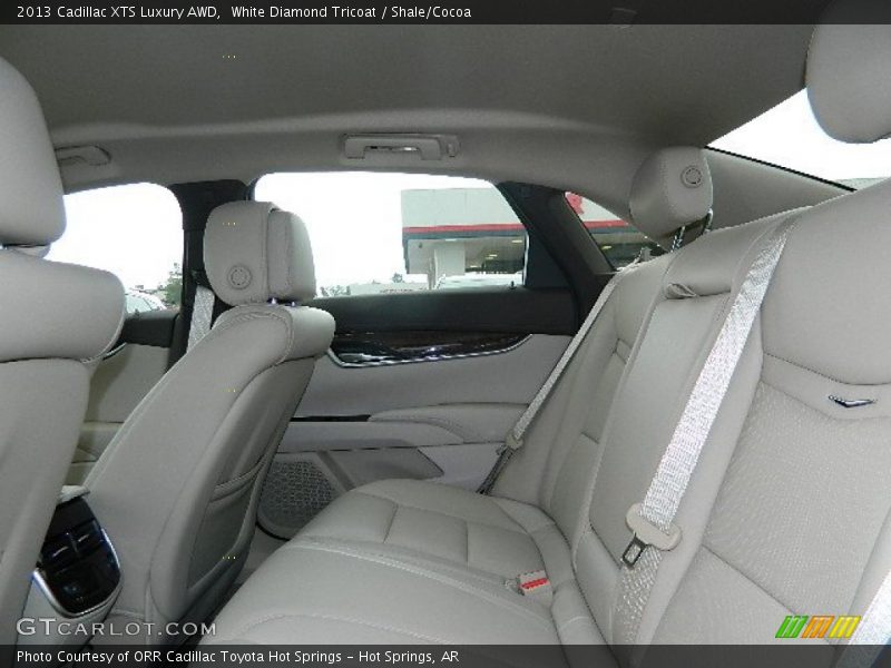 White Diamond Tricoat / Shale/Cocoa 2013 Cadillac XTS Luxury AWD