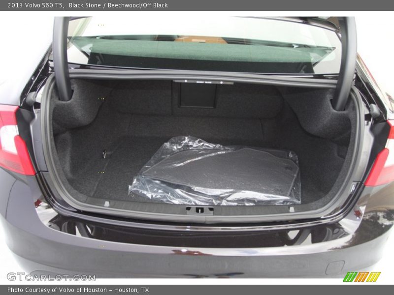  2013 S60 T5 Trunk