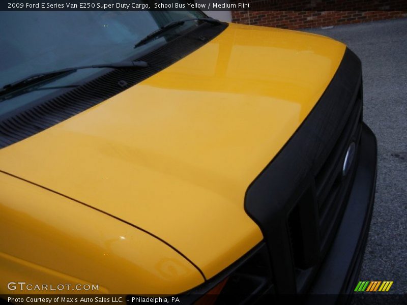 School Bus Yellow / Medium Flint 2009 Ford E Series Van E250 Super Duty Cargo