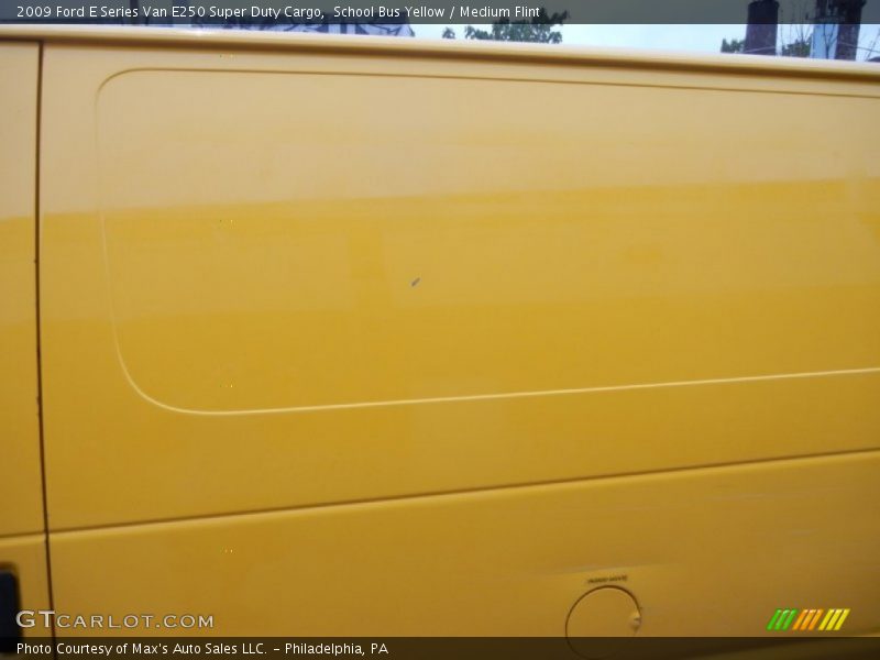 School Bus Yellow / Medium Flint 2009 Ford E Series Van E250 Super Duty Cargo