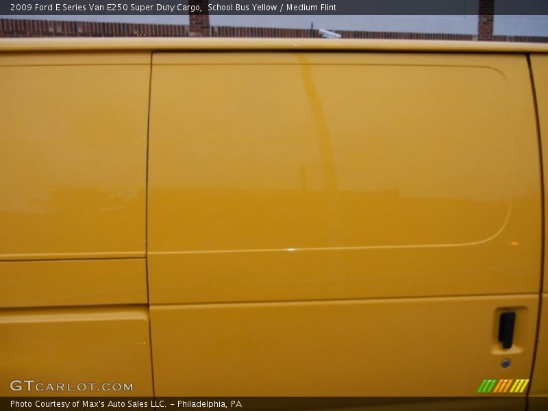 School Bus Yellow / Medium Flint 2009 Ford E Series Van E250 Super Duty Cargo