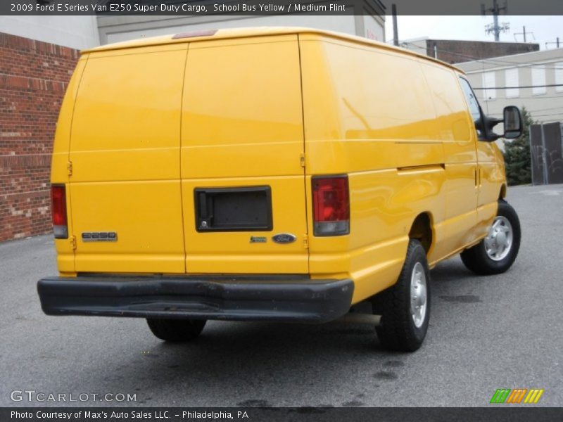 School Bus Yellow / Medium Flint 2009 Ford E Series Van E250 Super Duty Cargo