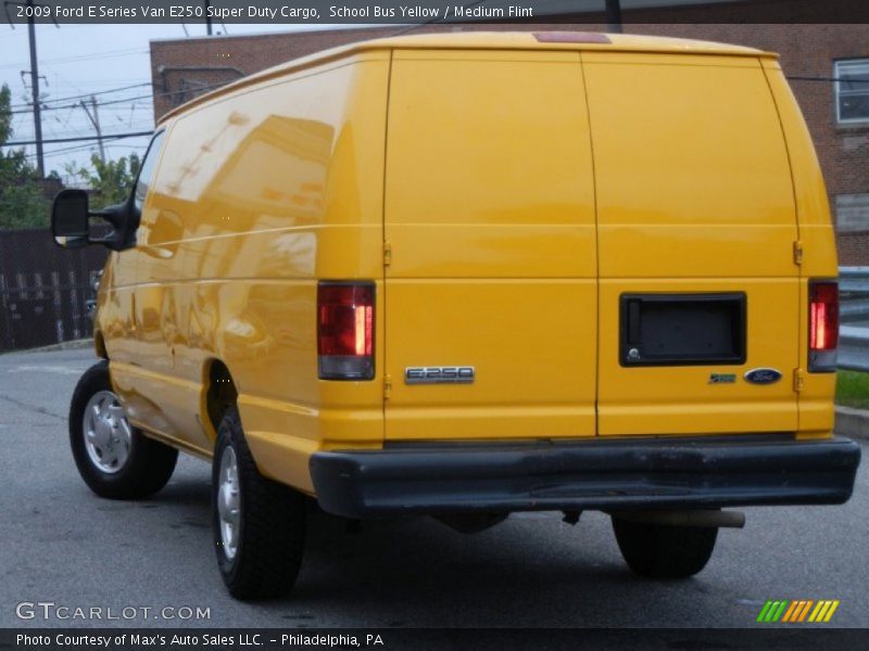 School Bus Yellow / Medium Flint 2009 Ford E Series Van E250 Super Duty Cargo