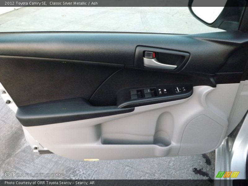 Classic Silver Metallic / Ash 2012 Toyota Camry SE