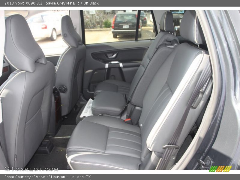Savile Grey Metallic / Off Black 2013 Volvo XC90 3.2