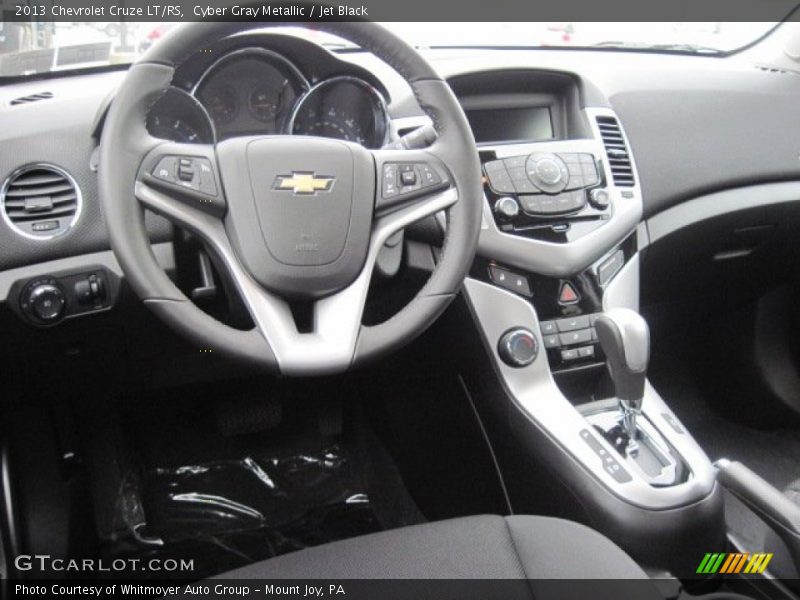 Cyber Gray Metallic / Jet Black 2013 Chevrolet Cruze LT/RS