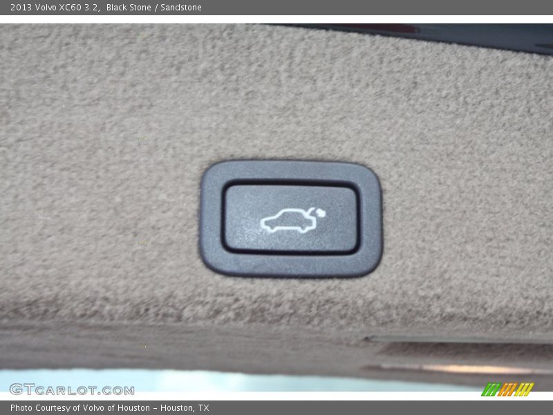 Black Stone / Sandstone 2013 Volvo XC60 3.2