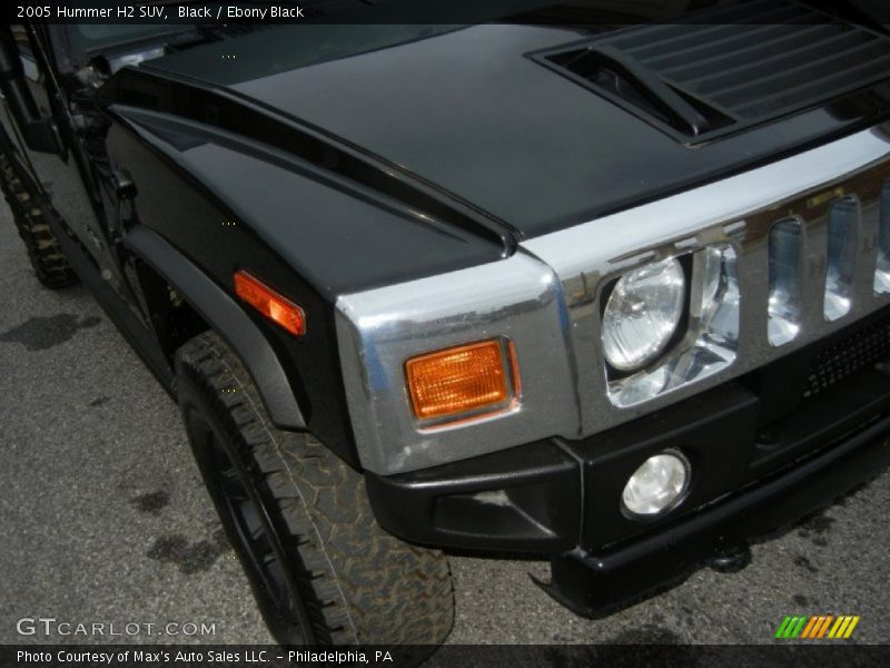 Black / Ebony Black 2005 Hummer H2 SUV