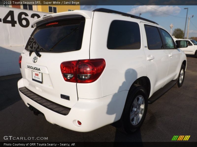 Super White / Sand Beige 2013 Toyota Sequoia SR5