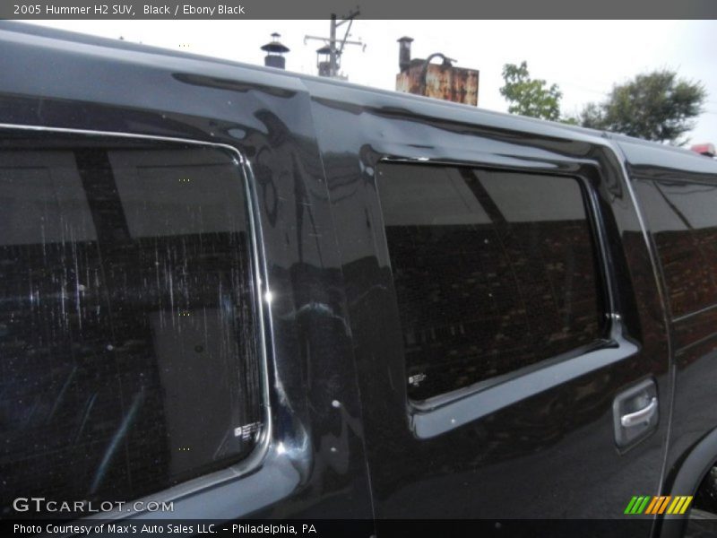 Black / Ebony Black 2005 Hummer H2 SUV