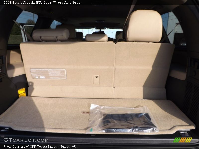 Super White / Sand Beige 2013 Toyota Sequoia SR5
