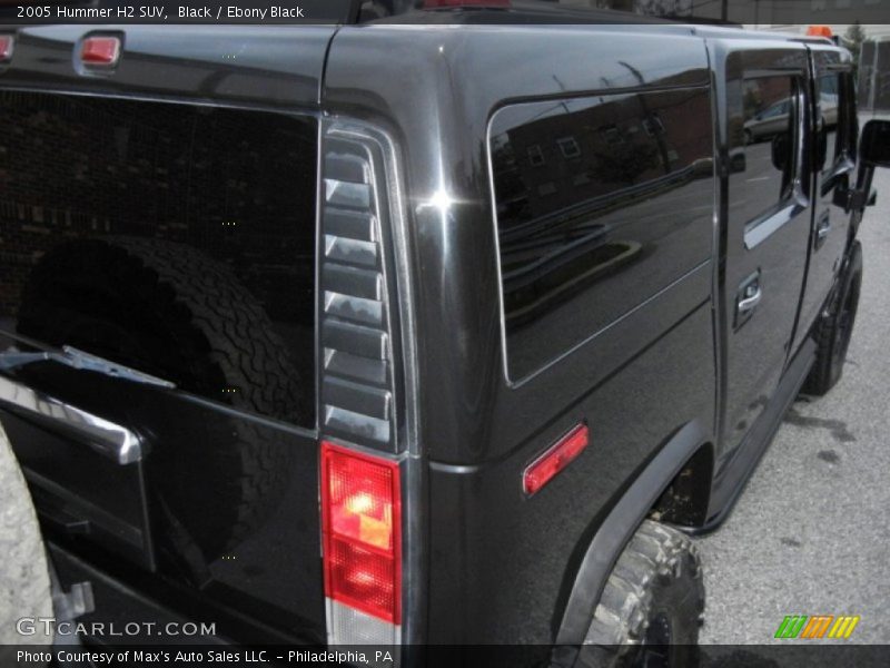 Black / Ebony Black 2005 Hummer H2 SUV