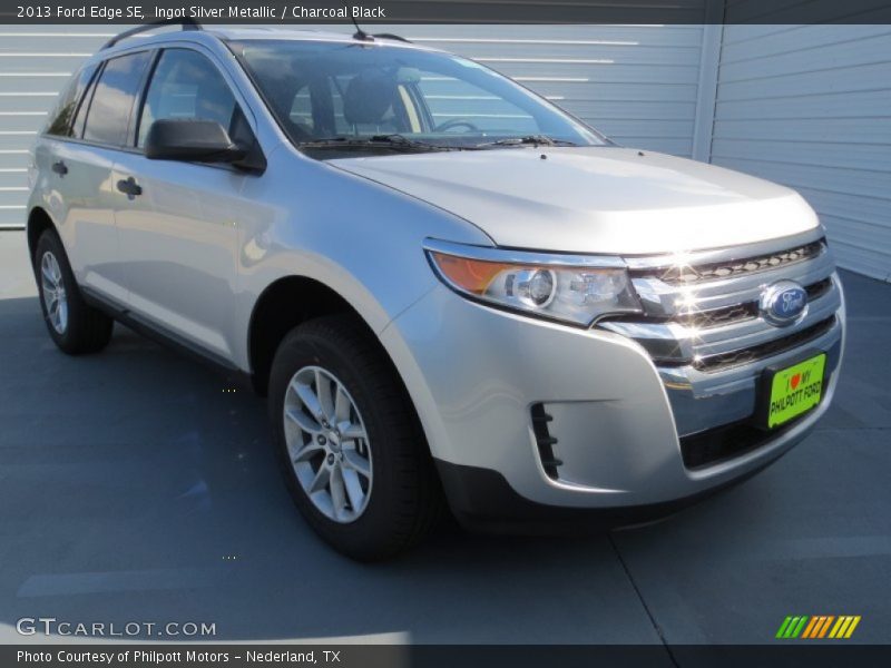 Ingot Silver Metallic / Charcoal Black 2013 Ford Edge SE