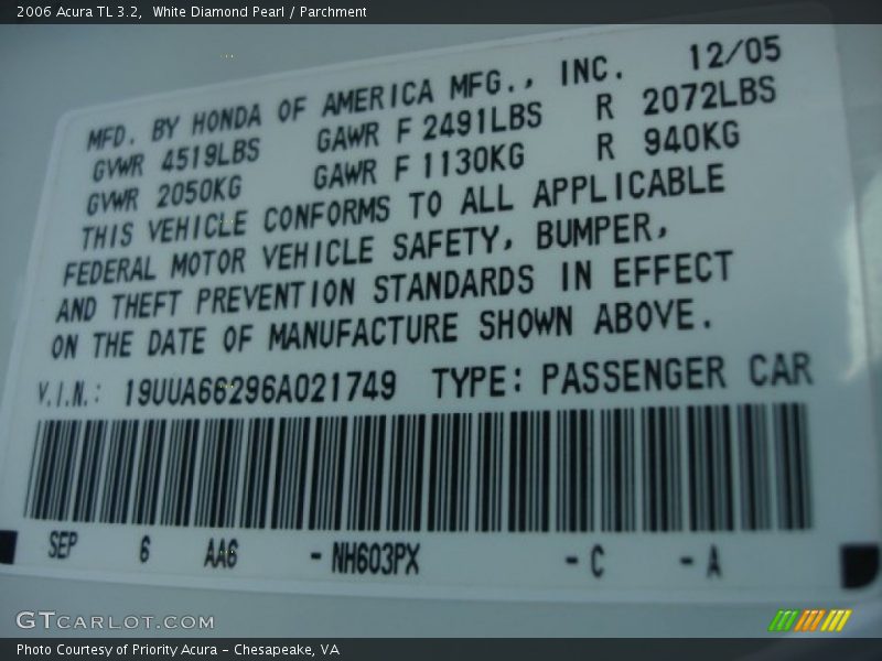 White Diamond Pearl / Parchment 2006 Acura TL 3.2