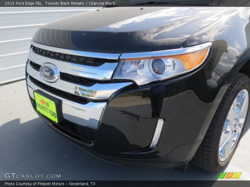 Tuxedo Black Metallic / Charcoal Black 2013 Ford Edge SEL