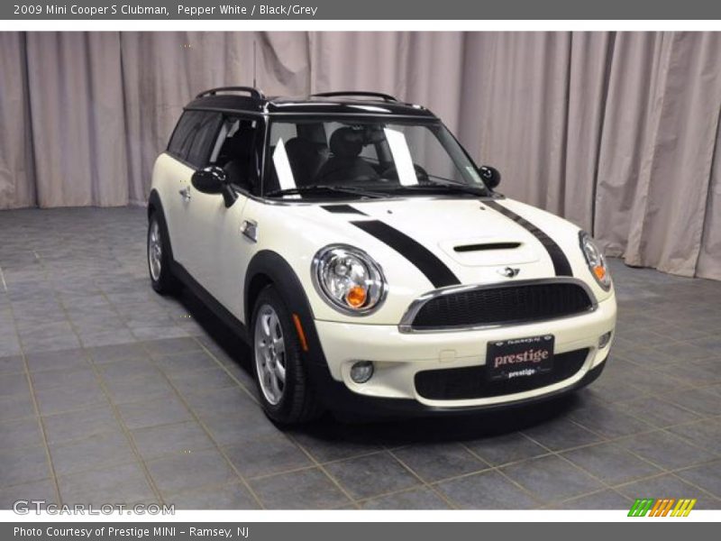 Pepper White / Black/Grey 2009 Mini Cooper S Clubman