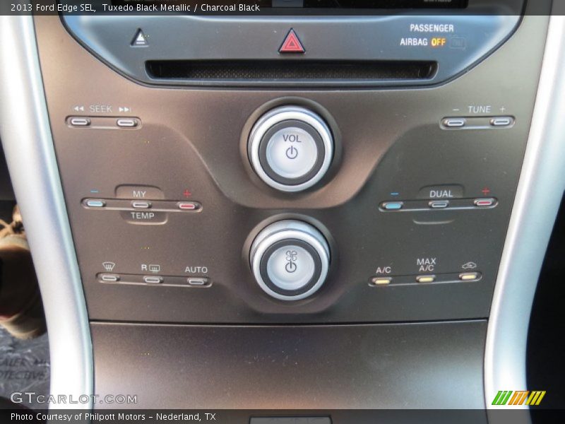 Tuxedo Black Metallic / Charcoal Black 2013 Ford Edge SEL