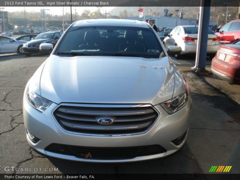 Ingot Silver Metallic / Charcoal Black 2013 Ford Taurus SEL