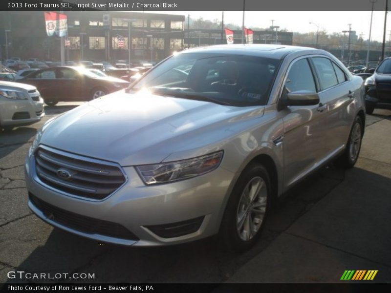 Ingot Silver Metallic / Charcoal Black 2013 Ford Taurus SEL